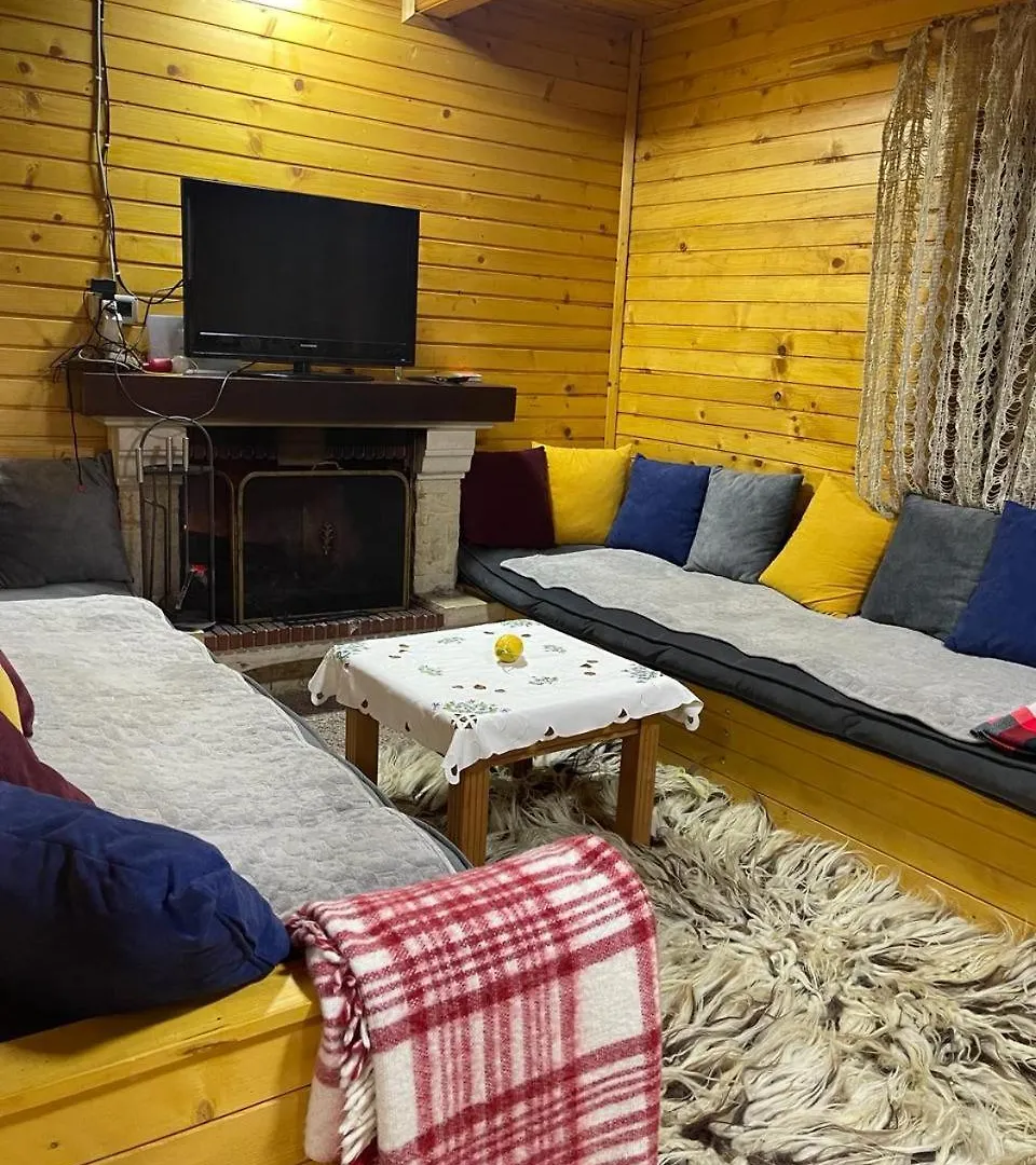 Vila Kanadeze Razem Koplik 0*,  Albania